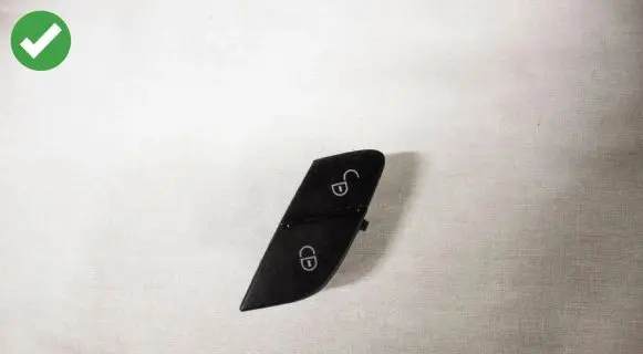 Mercedes-Benz R W251 Central locking switch button A2518200910