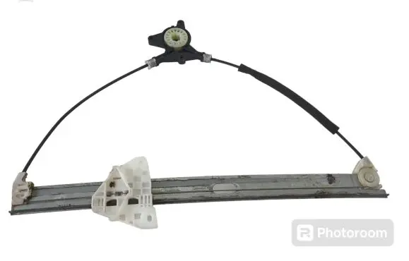 Mazda 5 Front window lifting mechanism without motor