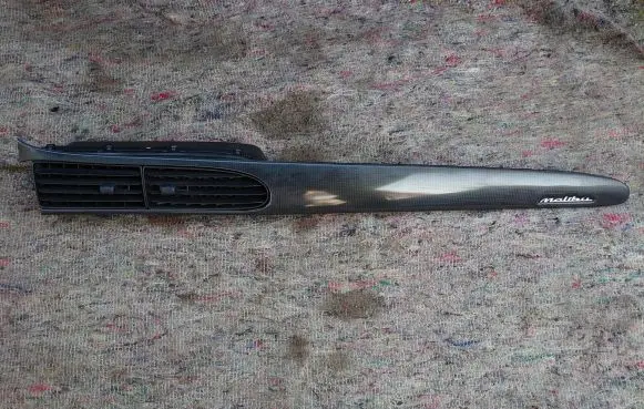 Chevrolet Malibu Dash center air vent grill