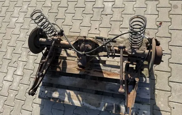 Volvo 240 Rear axle beam 