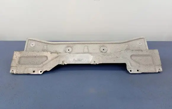 BMW 2 F44 Exhaust heat shield 7467972