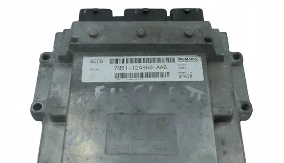 Ford Focus Engine control unit/module 7M5112A650AAB 6DCB