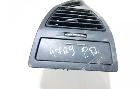 Citroen C4 I Dash center air vent grill 9646337977