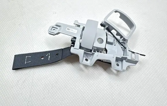 Tesla Model Y Juniper Hook 165704769H 900276530000 SW0103HWA05