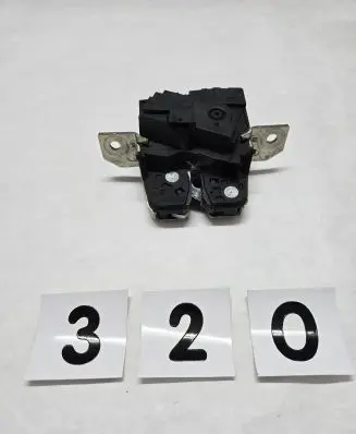 Mercedes-Benz B W246 W242 Tailgate/trunk/boot lock/catch/latch A2467400035