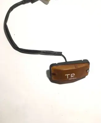 Isuzu Trooper Front fender indicator light 21421338