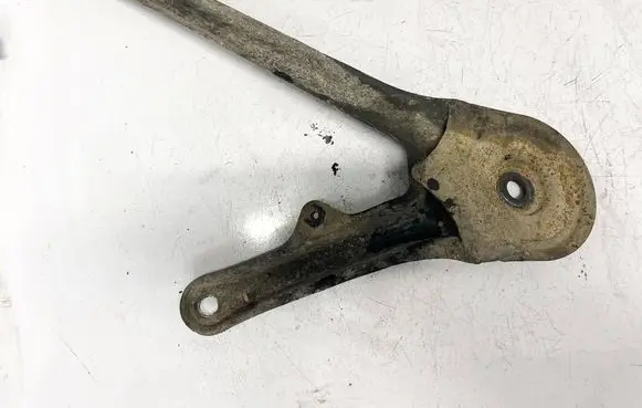 Toyota Previa (XR30, XR40) II Radiator mount bracket 