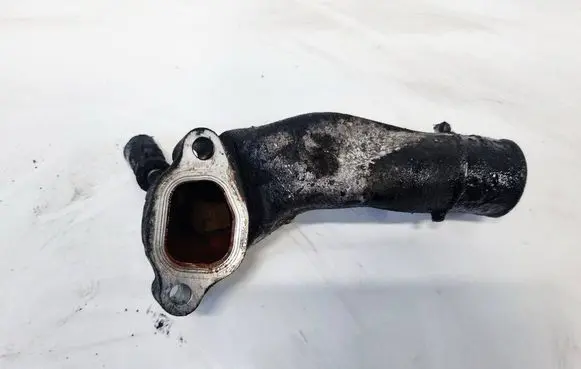 Toyota Avensis T250 Engine coolant pipe/hose 