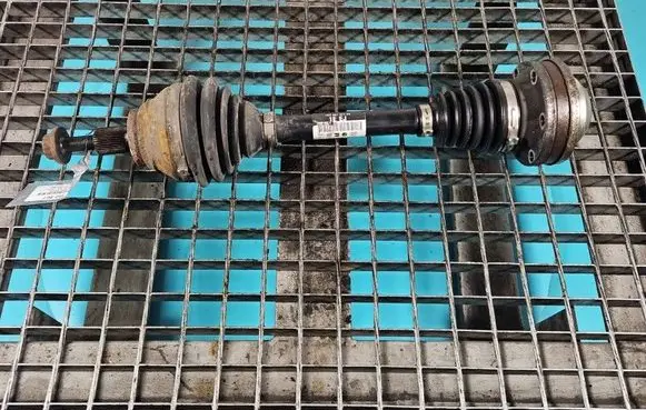 Volkswagen PASSAT B7 Front driveshaft 1K0407271EE IMPRK1580907