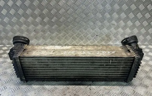 BMW X5 E70 Intercooler radiator 7809321