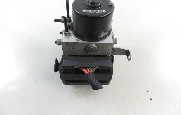 BMW 3 E90 E91 ABS Pump 6772214 10096008303 6772213