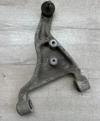 Infiniti FX Rear upper control arm/wishbone