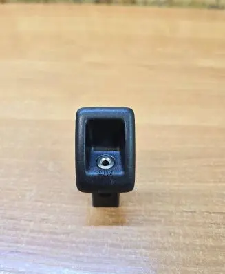 Volvo XC70 AUX in-socket connector 30781155