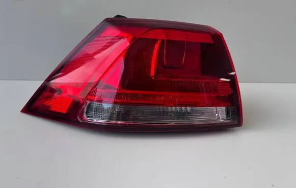 Volkswagen Golf VII Rear/tail lights 5G0945095M