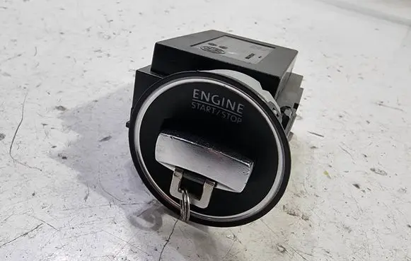 Volkswagen PASSAT B7 Ignition lock 3C0905843A 33303701 11602702690408