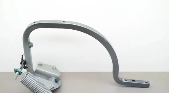 Volkswagen Jetta VI Tailgate/trunk/boot hinge 5C6827302D