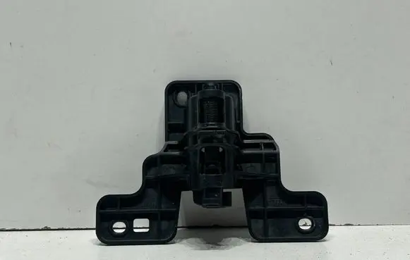 Skoda Octavia Mk4 Front bumper mounting bracket 5E3807989A