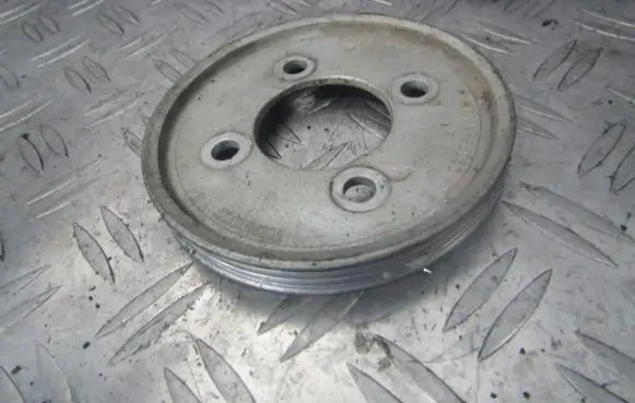 Renault Megane I Crankshaft pulley 7700866060e