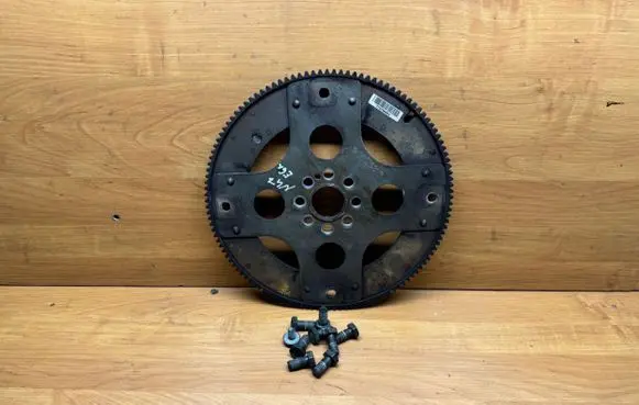 BMW 5 E60 E61 Flywheel 7797964 779796404