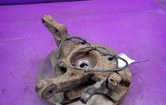 Fiat Grande Punto Front wheel hub spindle knuckle