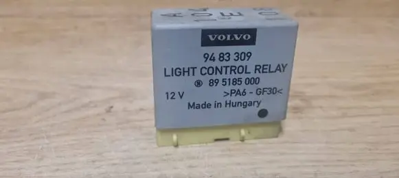 Volvo C70 Other relay 9483309 895185000