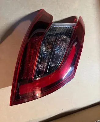 Peugeot 308 Rear/tail lights 9823728680 81250102
