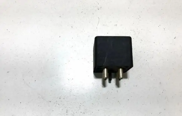 Mercedes-Benz C W202 Other relay 0332002197