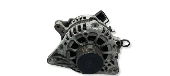 KIA Sportage Generator/alternator 373002A910