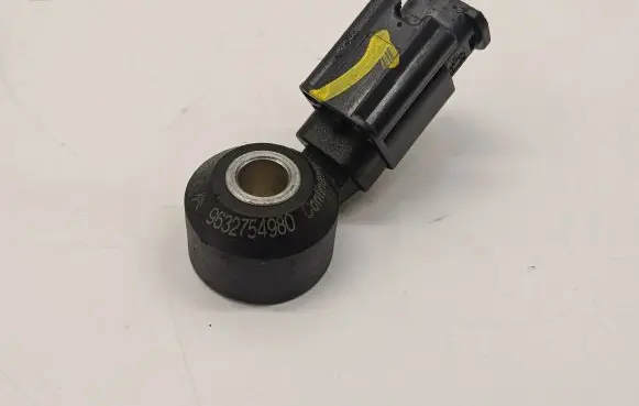Detonation knock sensor