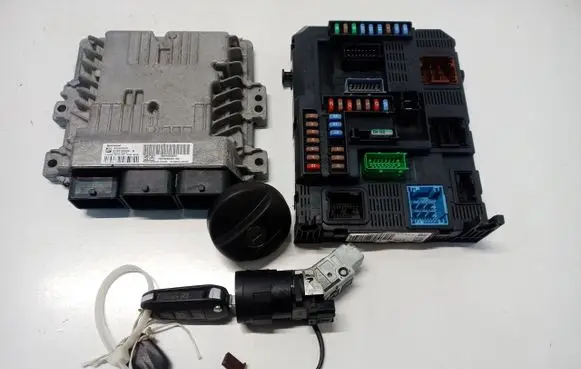 Peugeot 407 Engine control unit/module ECU 9801622880