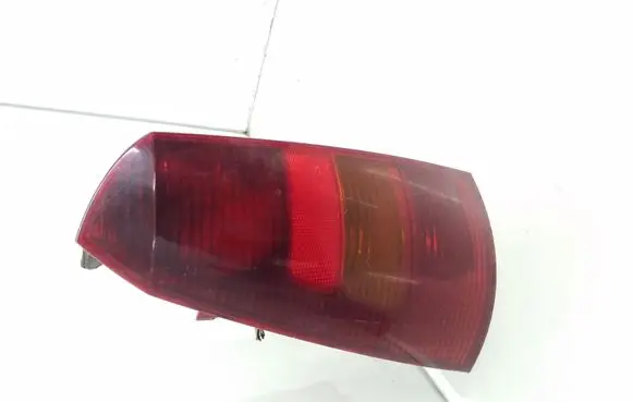 Ford Focus Rear/tail lights XS4X13N004