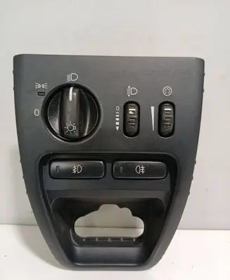Volvo XC90 Light switch 8685452 04W48E05 MG491200010