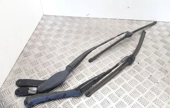 Mercedes-Benz E W212 Headlight wiper blade set 3392125718 3392125703 A2128200944