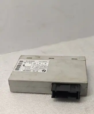 BMW 3 E90 E91 Keyless (KESSY) go control unit/module 61356955753
