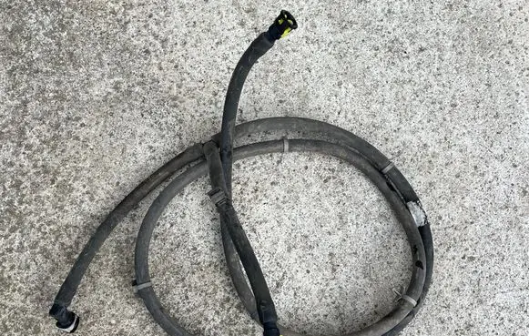 Opel Zafira C Headlight washer hose/pipe 20848430