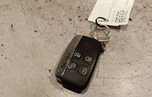 Jaguar XE Ignition key/card 