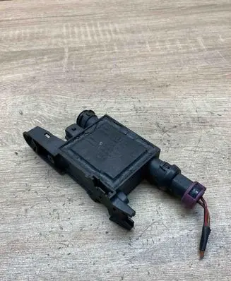 Audi A4 S4 B5 8D Door control unit/module 4A0959981A