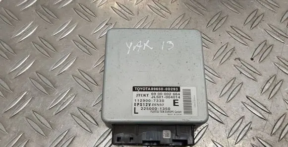 Toyota Yaris Power steering control unit/module 896500D293