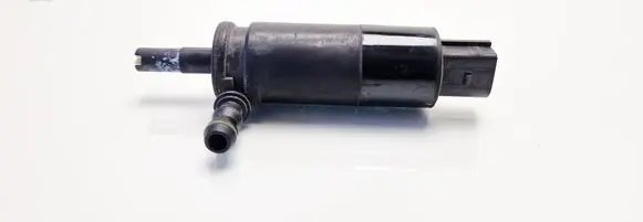 Mercedes-Benz E W212 Headlight washer pump 2108691221