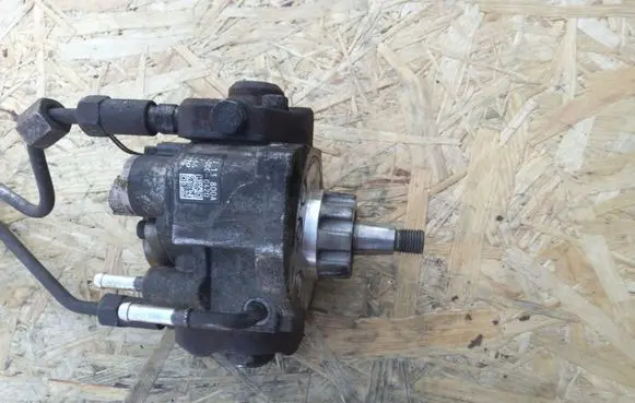 Mazda 5 Fuel injection high pressure pump RF7J13800A 2940000420
