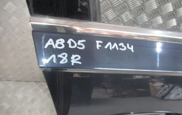 Audi A8 S8 D4 4H Front door 4N0831052MATHAYUS