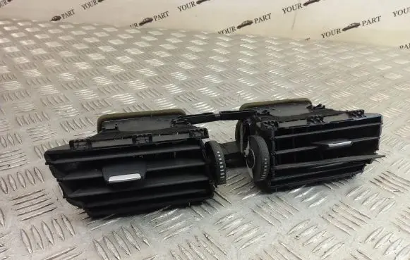 BMW X1 F48 F49 Dash center air vent grill 9292741