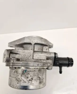 Nissan Qashqai Vacuum pump 705641000