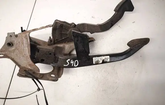 Volvo S40 Clutch pedal 4N512467AF