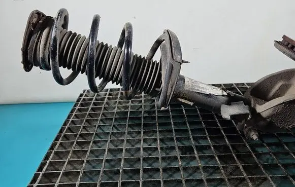 Volvo V40 Front shock absorber/damper IMPRK1485767