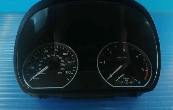 BMW 1 E81 E87 Speedometer (instrument cluster) 6974650 1024982