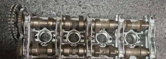 Mercedes-Benz E W210 Camshaft R6040160104