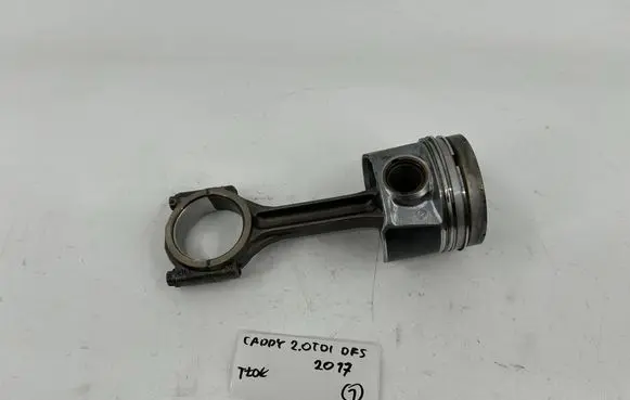 Volkswagen Caddy Piston with connecting rod 