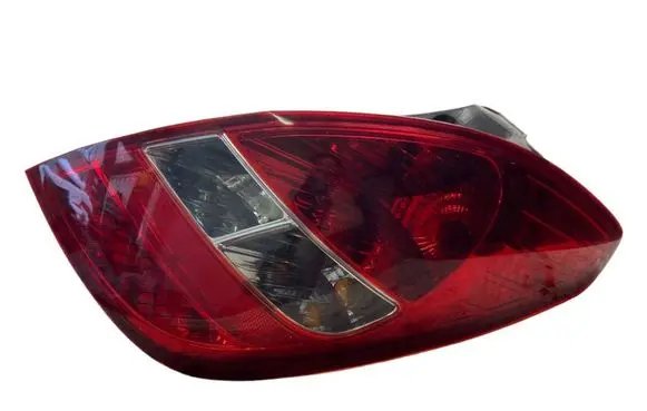 Hyundai i20 (PB PBT) Rear/tail lights 924021J000