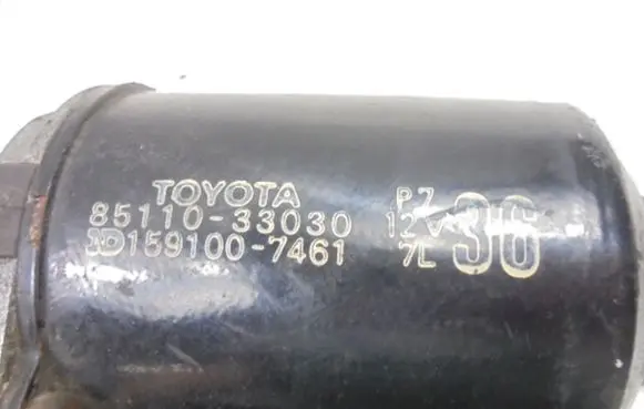 Toyota Camry Front wiper linkage and motor 85110-33030
